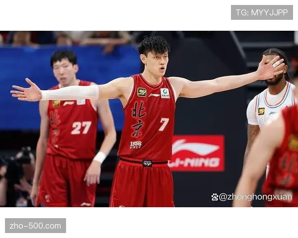 北京队赵睿加盟增强后场，曾凡博周琦健康度成争冠关键因素